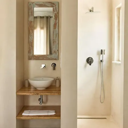 Maria Seaview Near بيت للعطل ناوسا