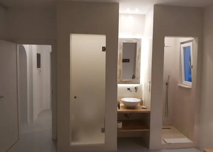 Maria Seaview Near Naousa